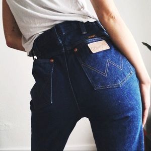 Vtg Wrangler High Waisted Straight Leg Jeans